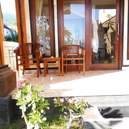 Sudi Homestay アメッド エクステリア 写真
