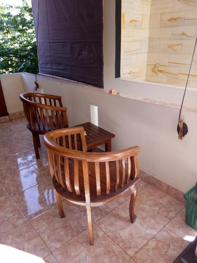 Sudi Homestay アメッド エクステリア 写真