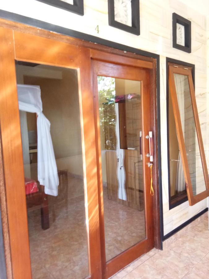 Sudi Homestay アメッド エクステリア 写真