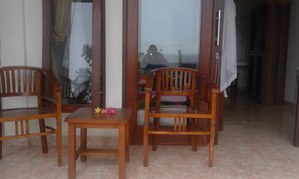 Sudi Homestay アメッド エクステリア 写真