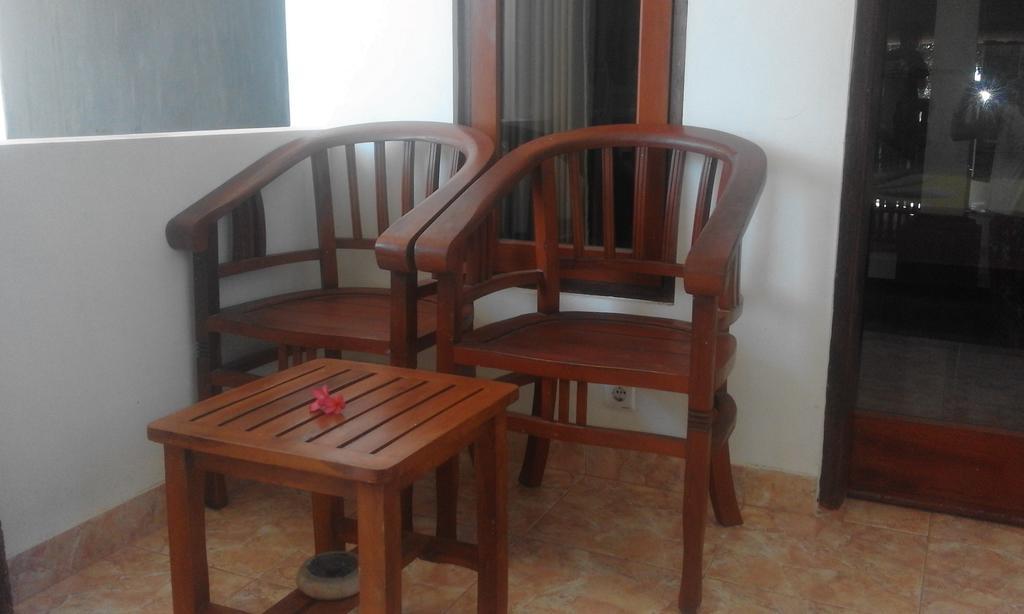 Sudi Homestay アメッド エクステリア 写真