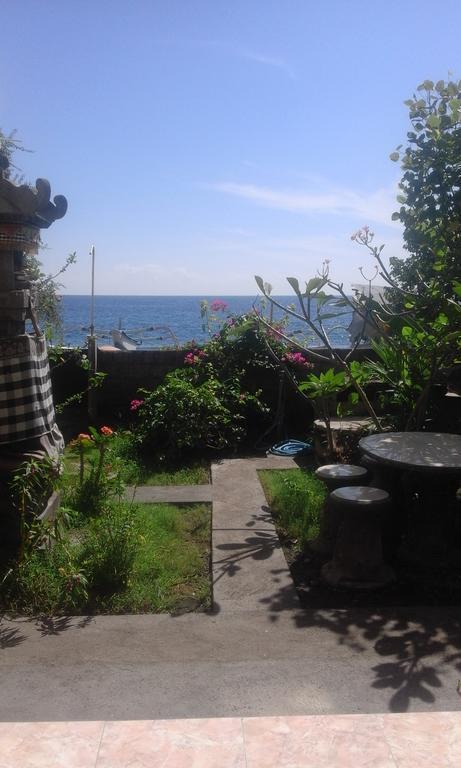 Sudi Homestay アメッド エクステリア 写真